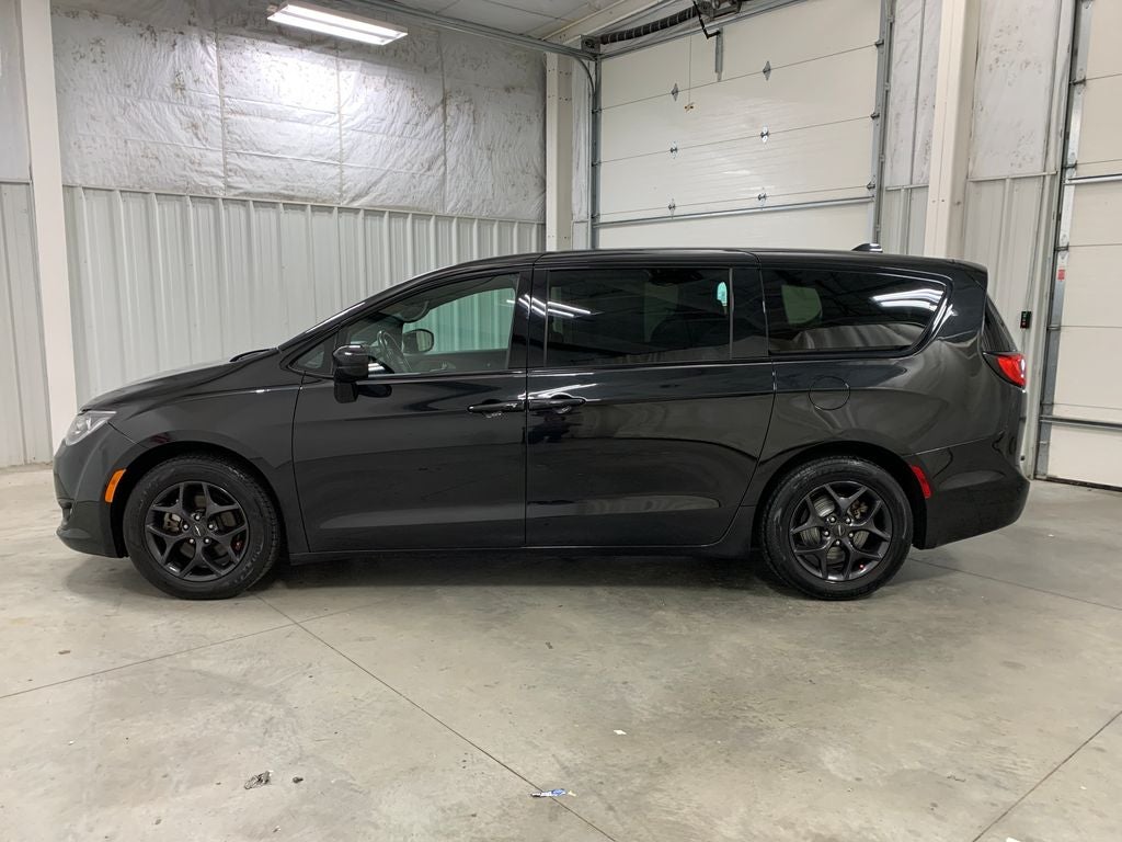 2018 Chrysler Pacifica Touring Plus
