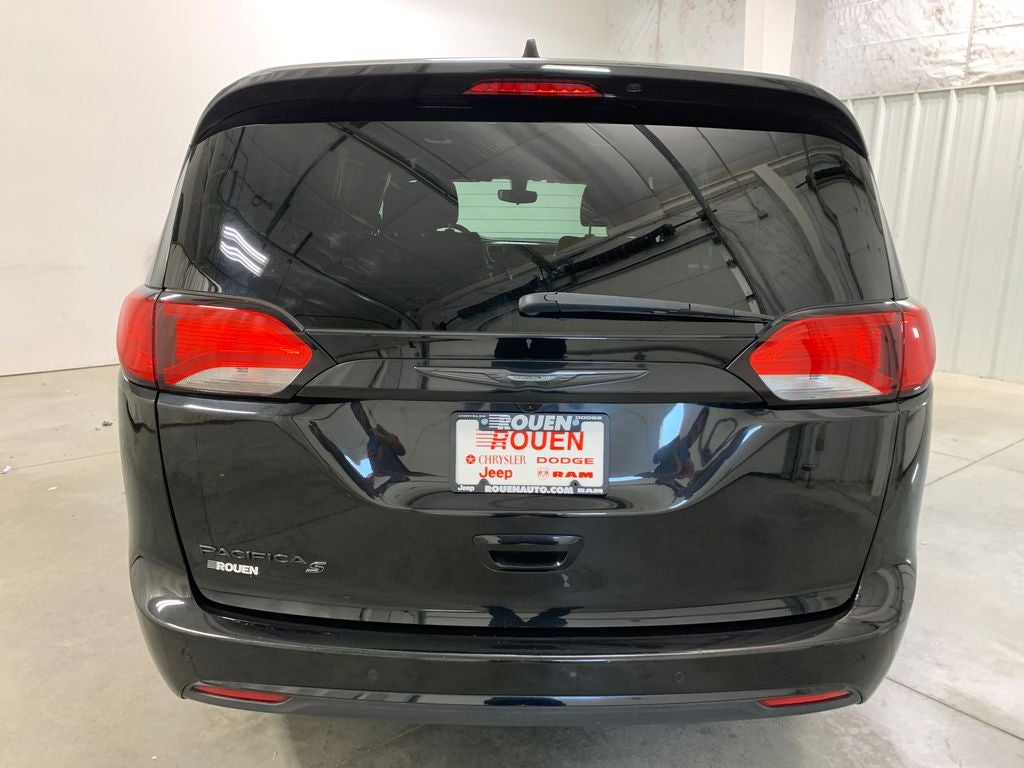 2018 Chrysler Pacifica Touring Plus