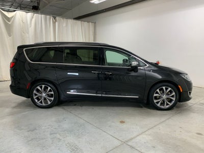 2020 Chrysler Pacifica Limited