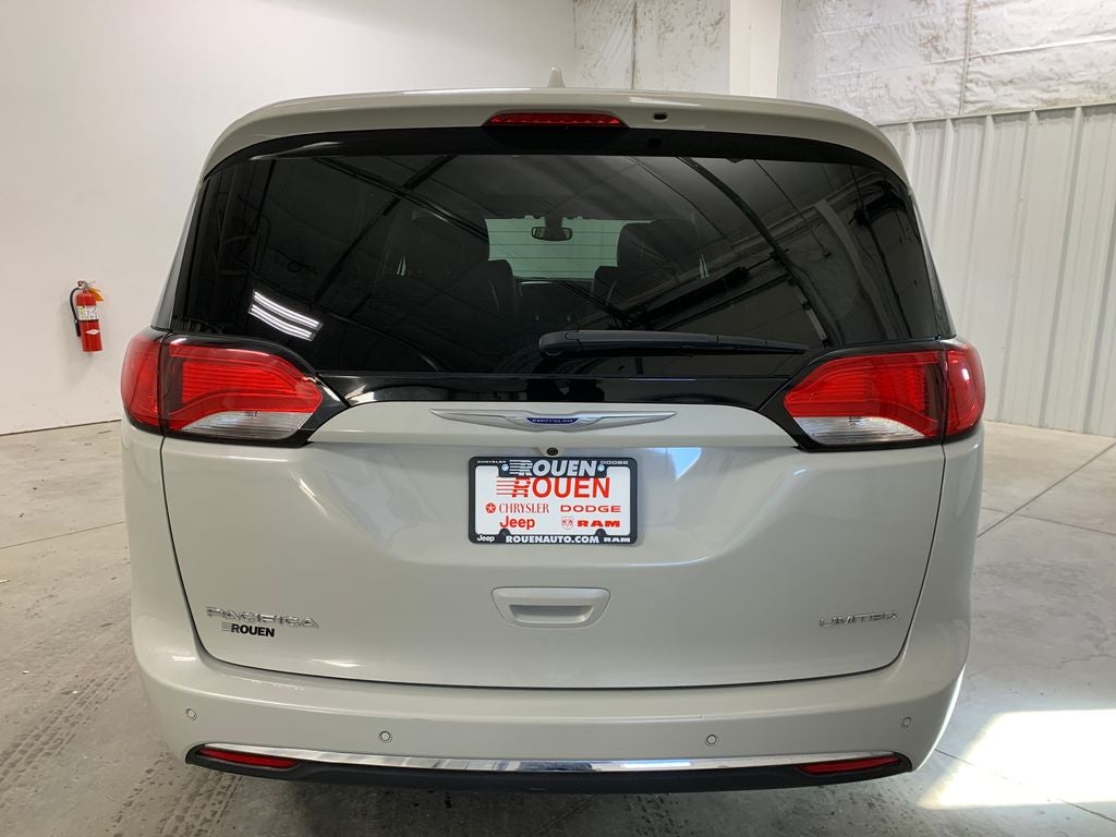 2020 Chrysler Pacifica Limited