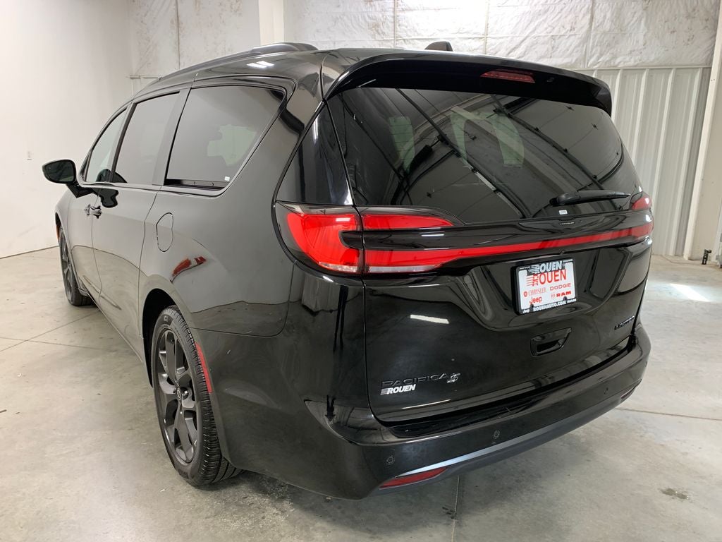 2025 Chrysler Pacifica Limited