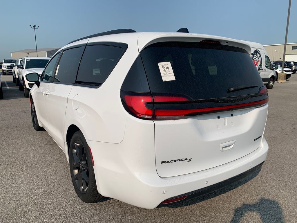 2025 Chrysler Pacifica Limited