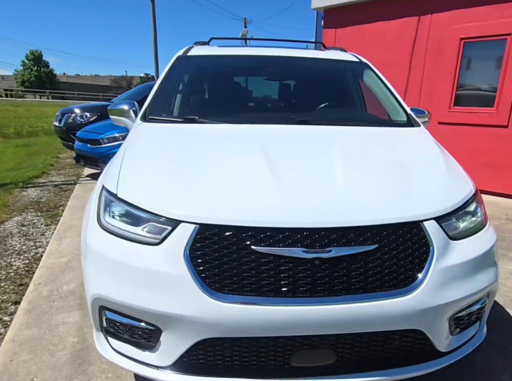 2022 Chrysler Pacifica Limited