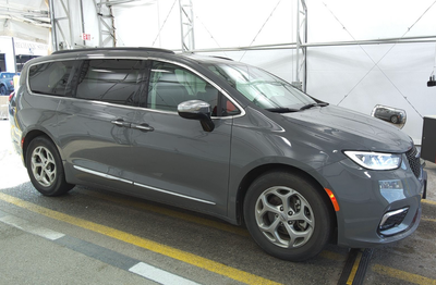 2023 Chrysler Pacifica Limited