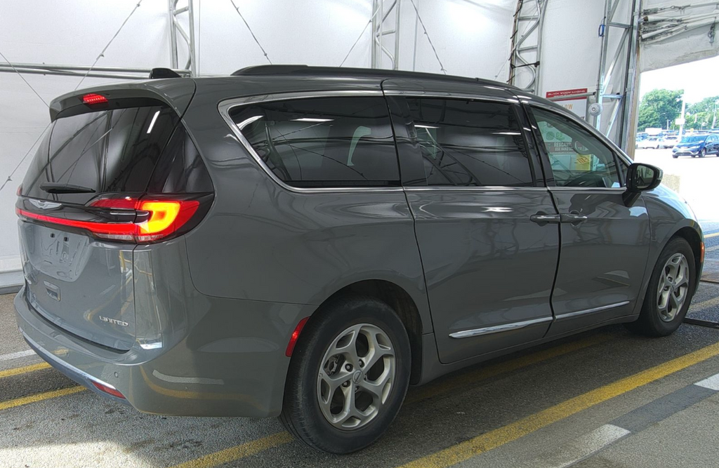 2023 Chrysler Pacifica Limited