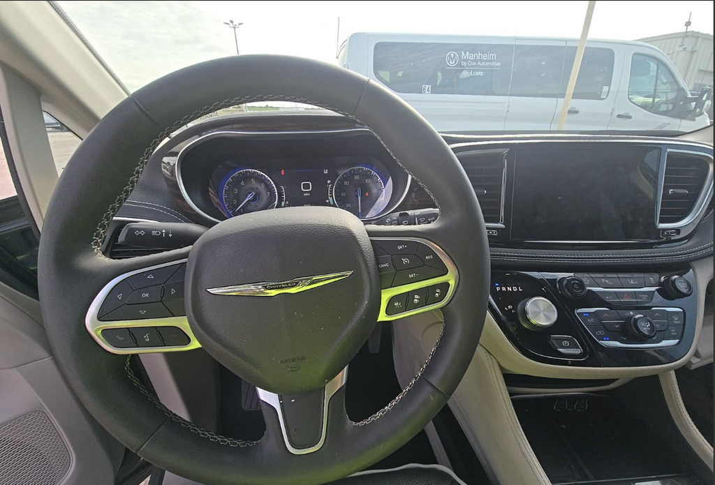 2023 Chrysler Pacifica Limited