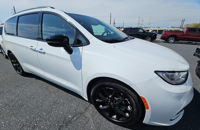 2026 Chrysler Pacifica Limited