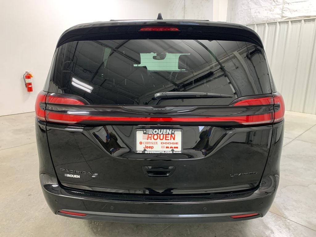 2025 Chrysler Pacifica Limited