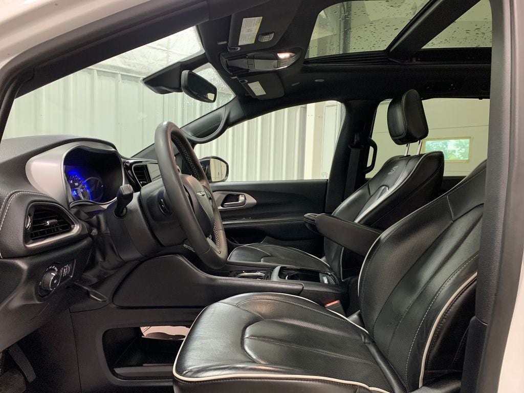2025 Chrysler Pacifica Limited