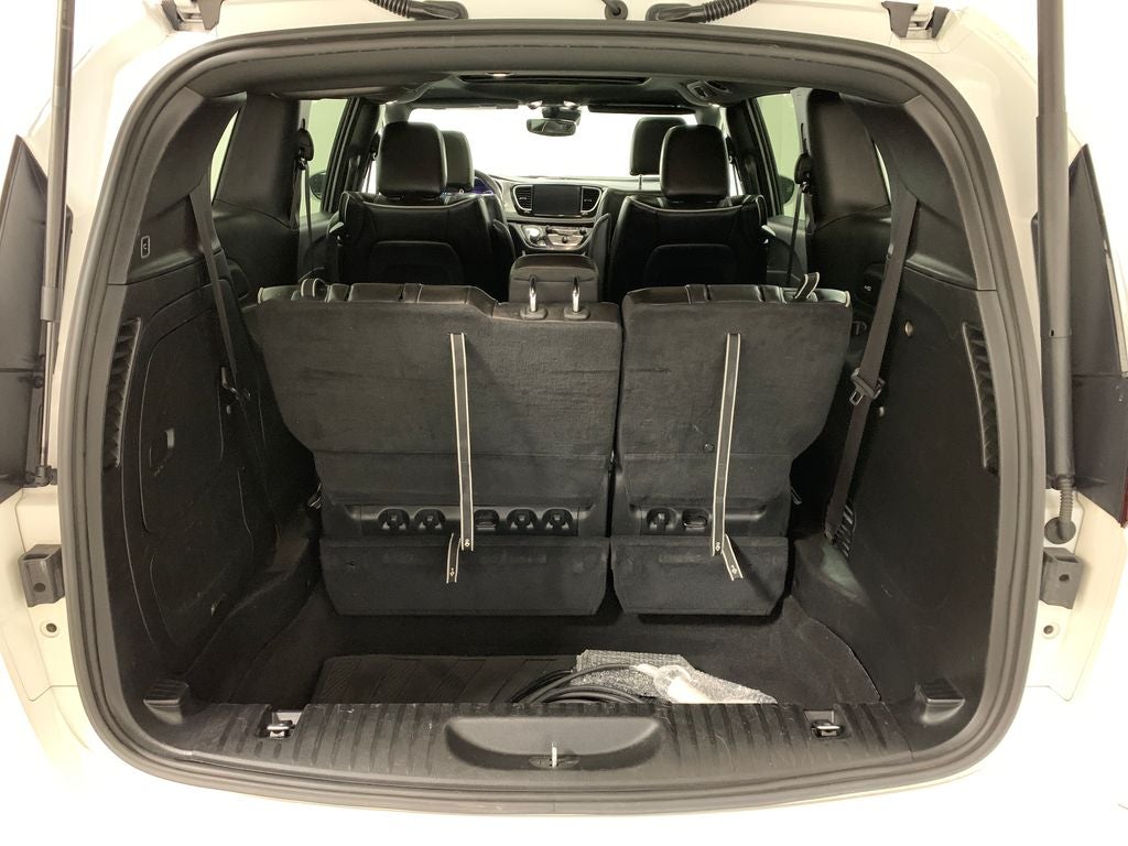 2022 Chrysler Pacifica Hybrid Limited