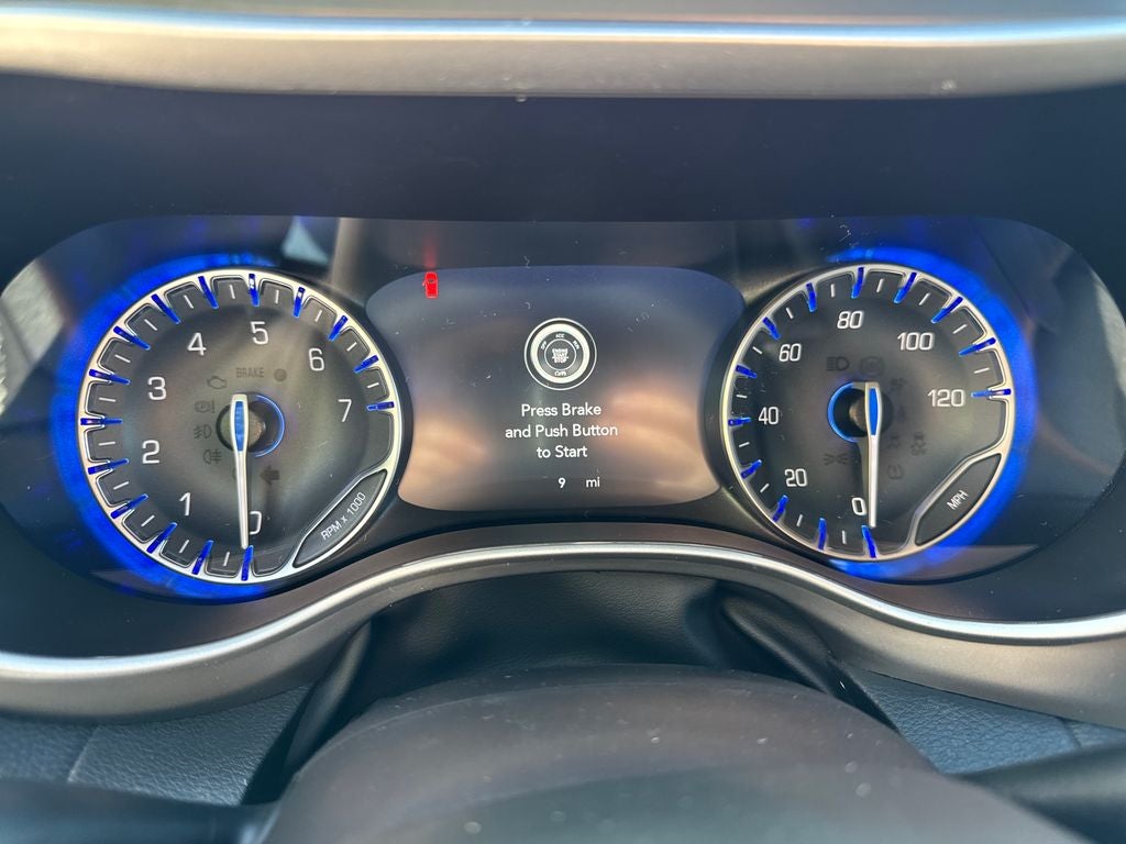 2027 Chrysler Pacifica Select