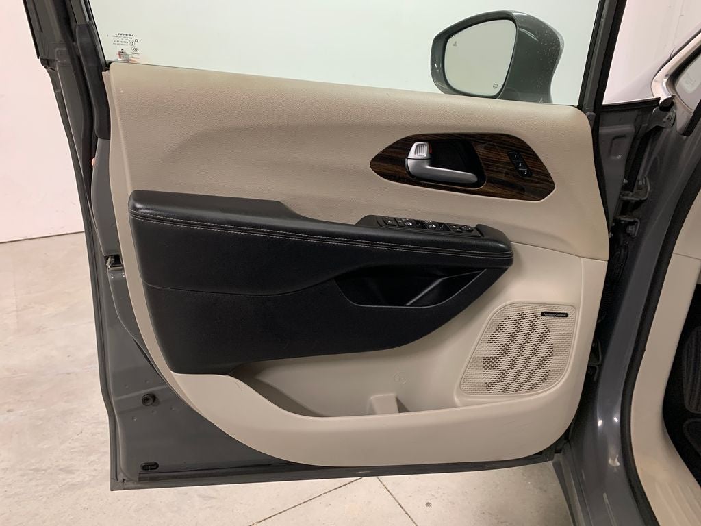 2021 Chrysler Pacifica Limited