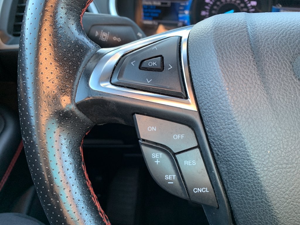 2021 Ford Edge ST Line