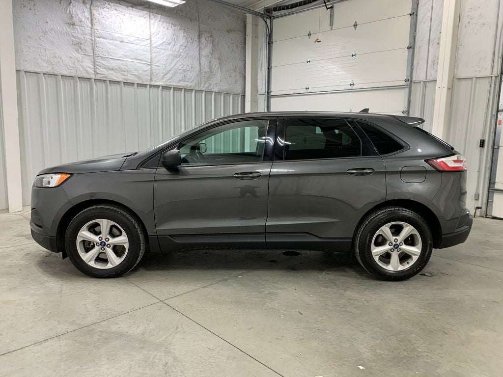 2020 Ford Edge SE