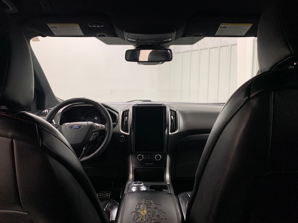 2022 Ford Edge ST Line