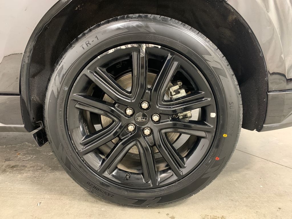 2022 Ford Edge ST Line