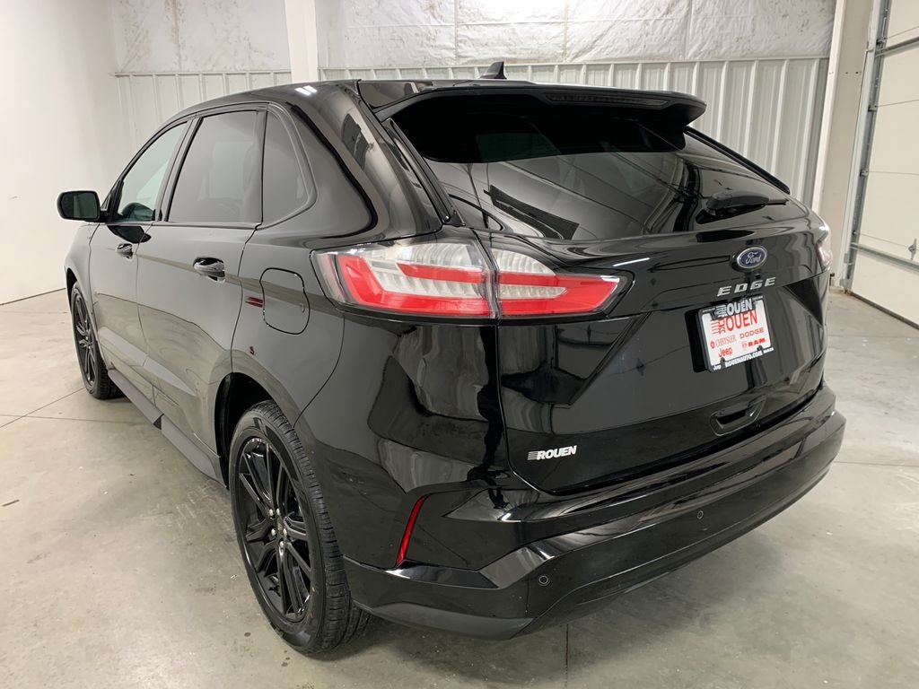 2022 Ford Edge ST Line