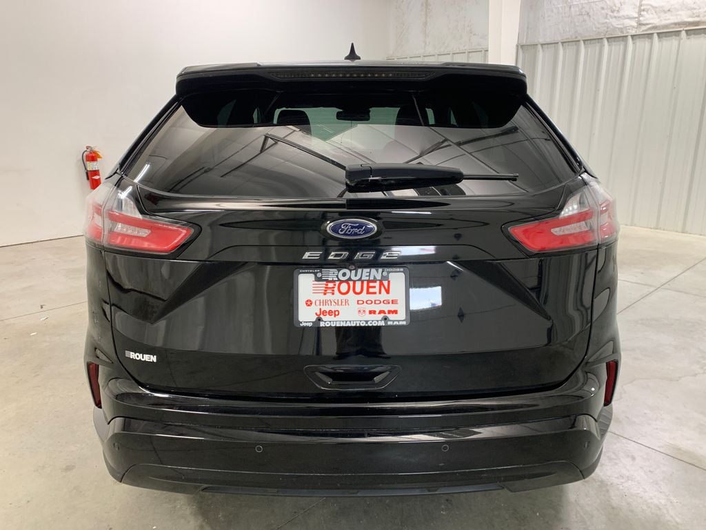 2022 Ford Edge ST Line
