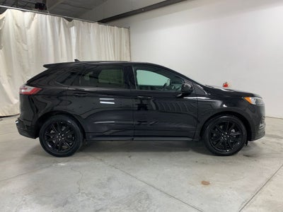 2022 Ford Edge ST Line