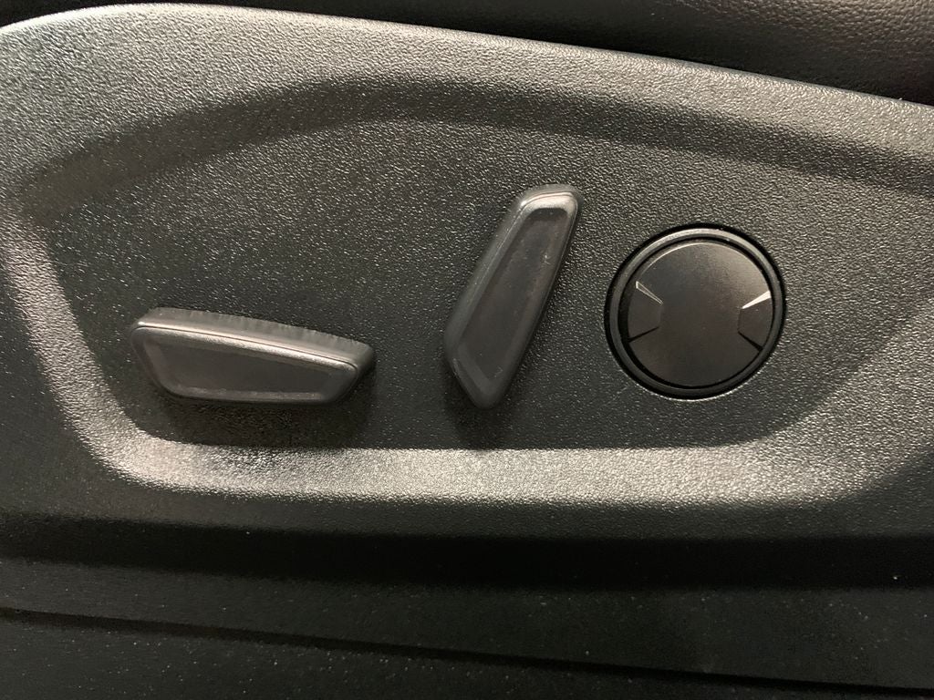 2022 Ford Edge ST Line