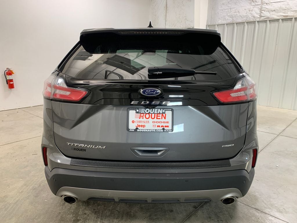 2024 Ford Edge Titanium