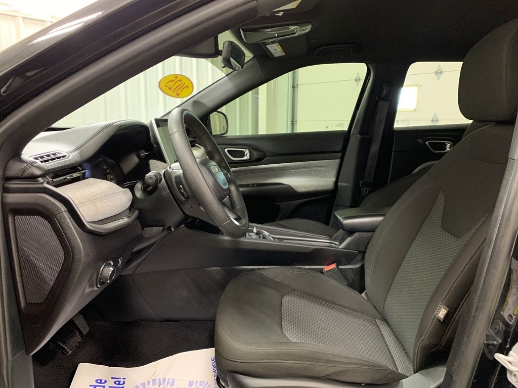 2025 Jeep Compass Sport