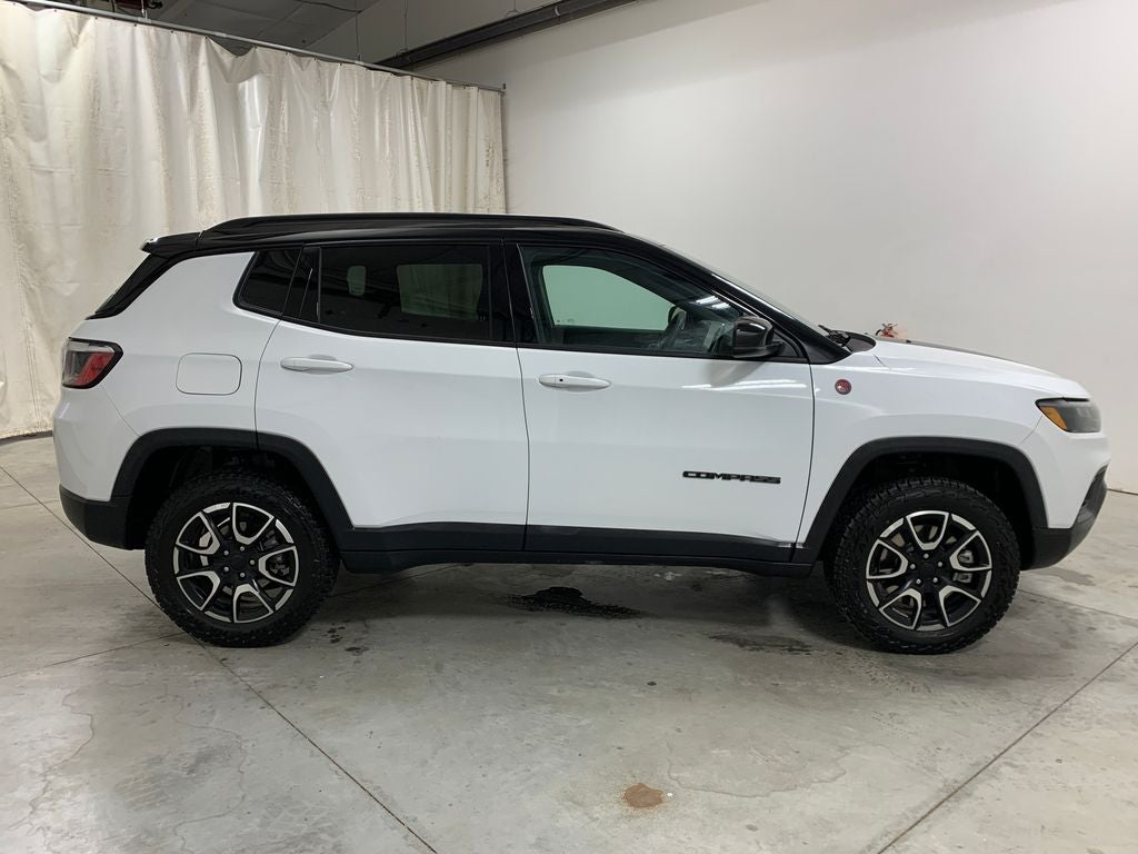 2024 Jeep Compass Trailhawk