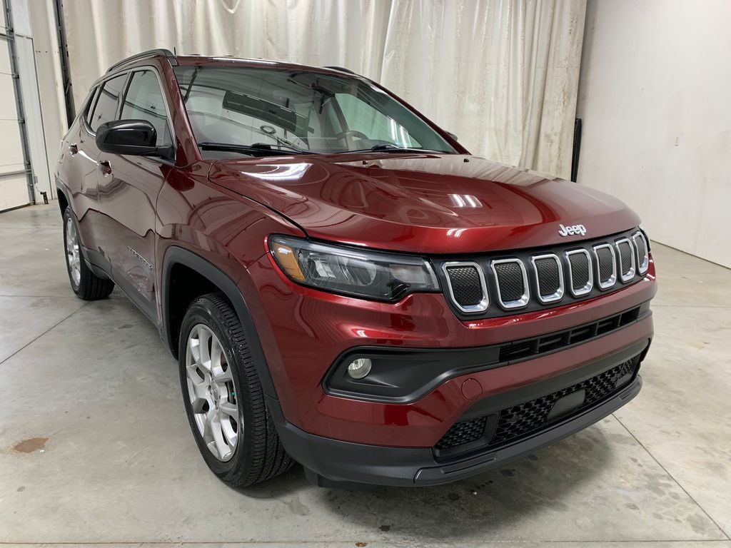 2022 Jeep Compass Latitude Lux