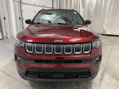 2022 Jeep Compass Latitude Lux