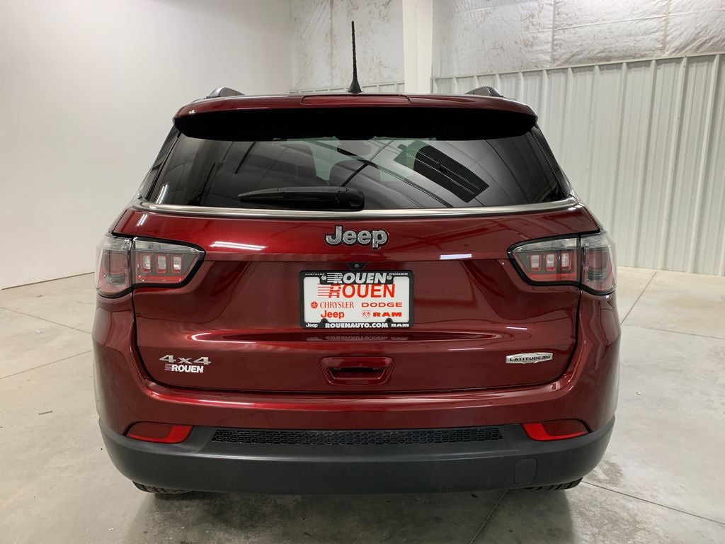 2022 Jeep Compass Latitude Lux
