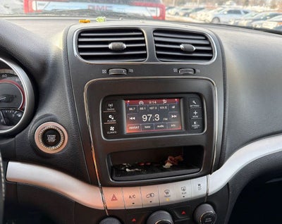 2020 Dodge Journey SE