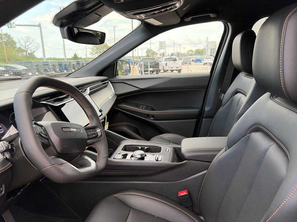 2026 Jeep Cherokee Base