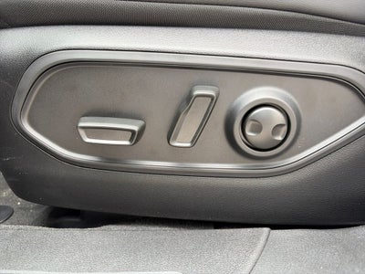 2026 Jeep Cherokee Base