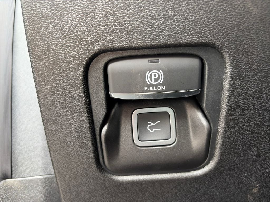 2026 Jeep Cherokee Base