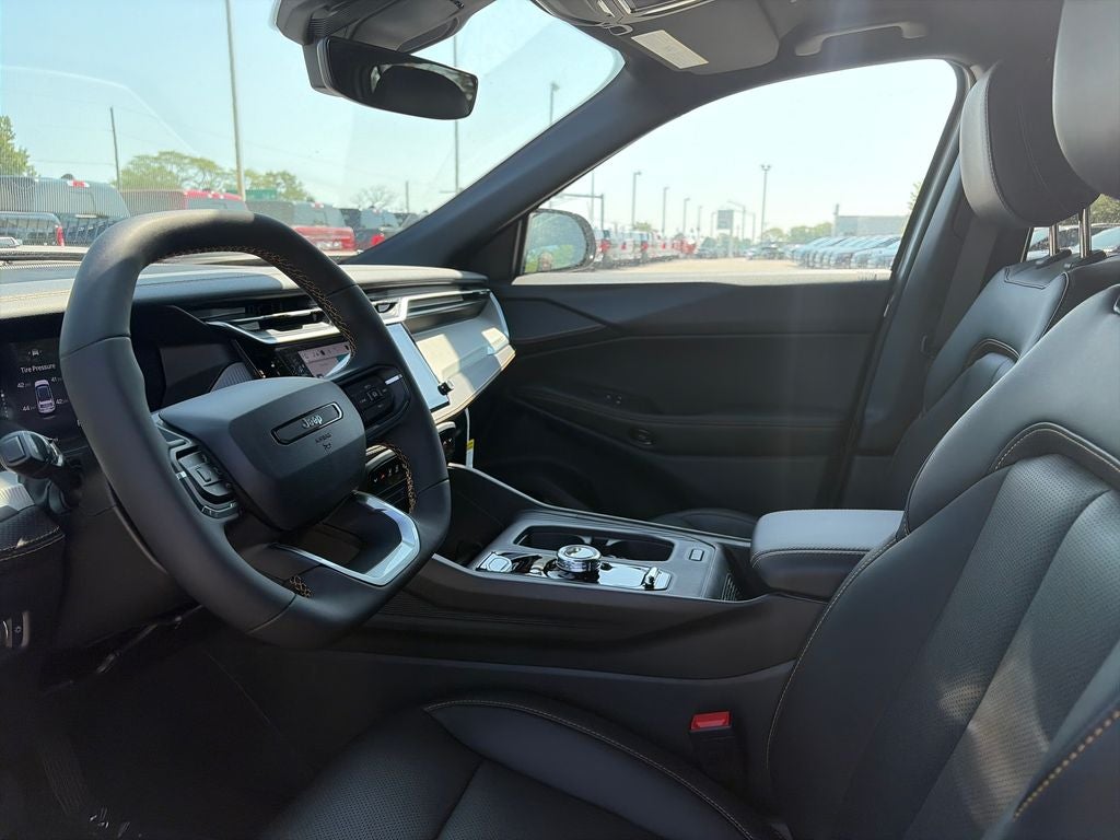 2026 Jeep Cherokee Base