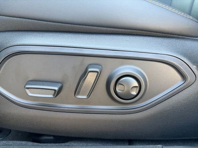 2026 Jeep Cherokee Base