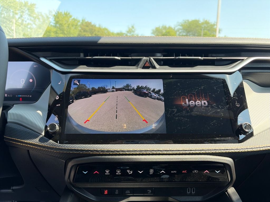 2026 Jeep Cherokee Base