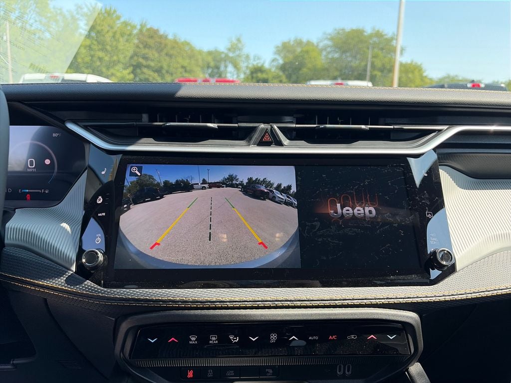 2026 Jeep Cherokee Base