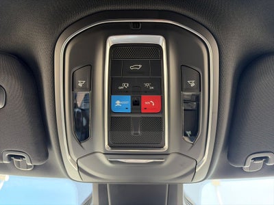 2026 Jeep Cherokee Base