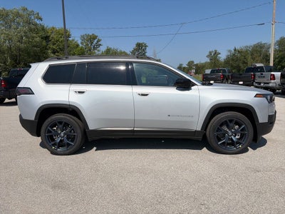 2026 Jeep Cherokee Base