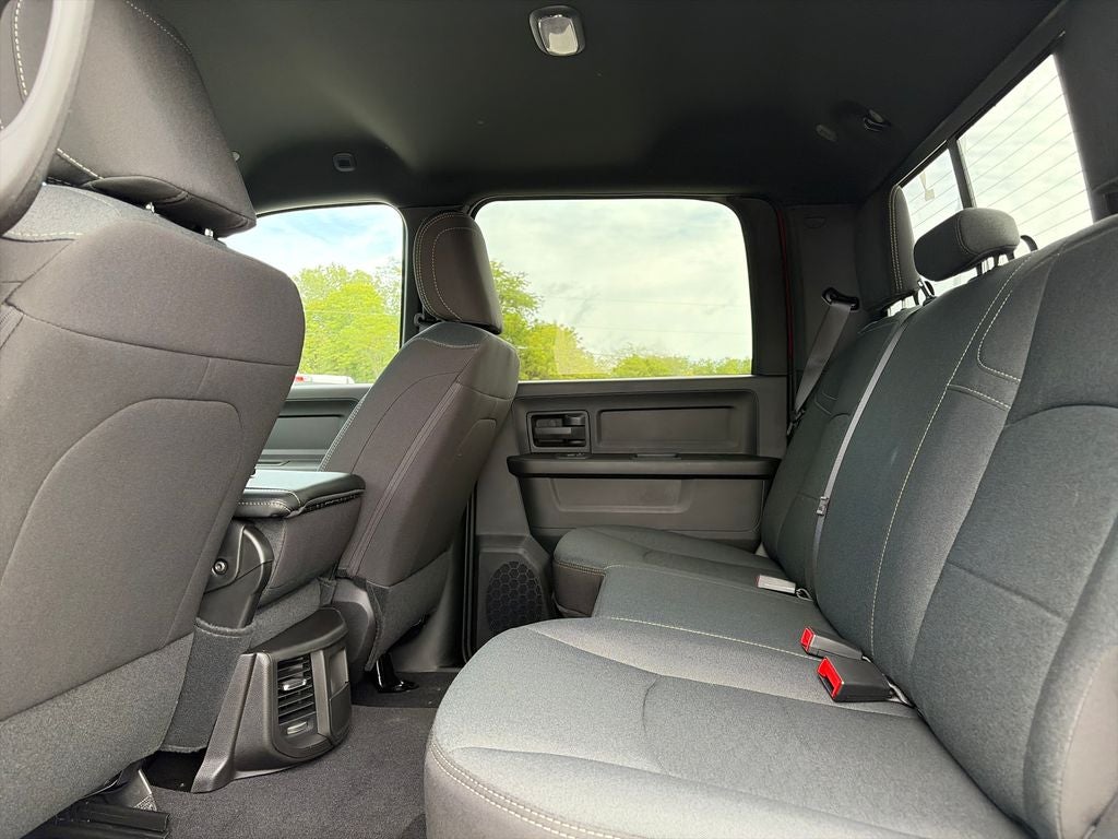 2027 RAM 2500 Black Express