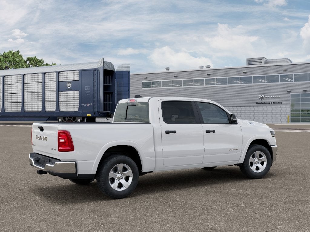 2027 RAM 1500 Big Horn/Lone Star