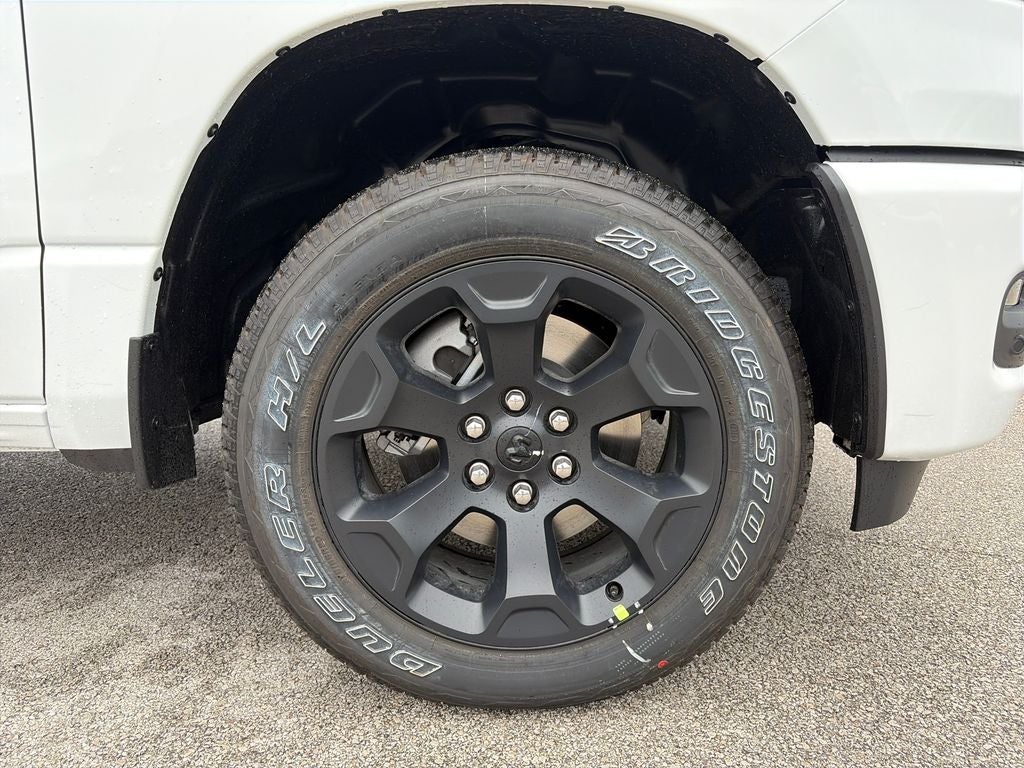 2027 RAM 1500 Big Horn/Lone Star