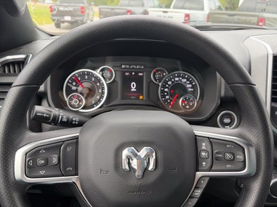 2027 RAM 1500 Big Horn/Lone Star