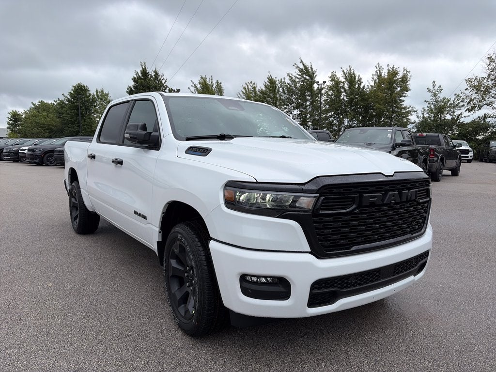 2027 RAM 1500 Big Horn/Lone Star