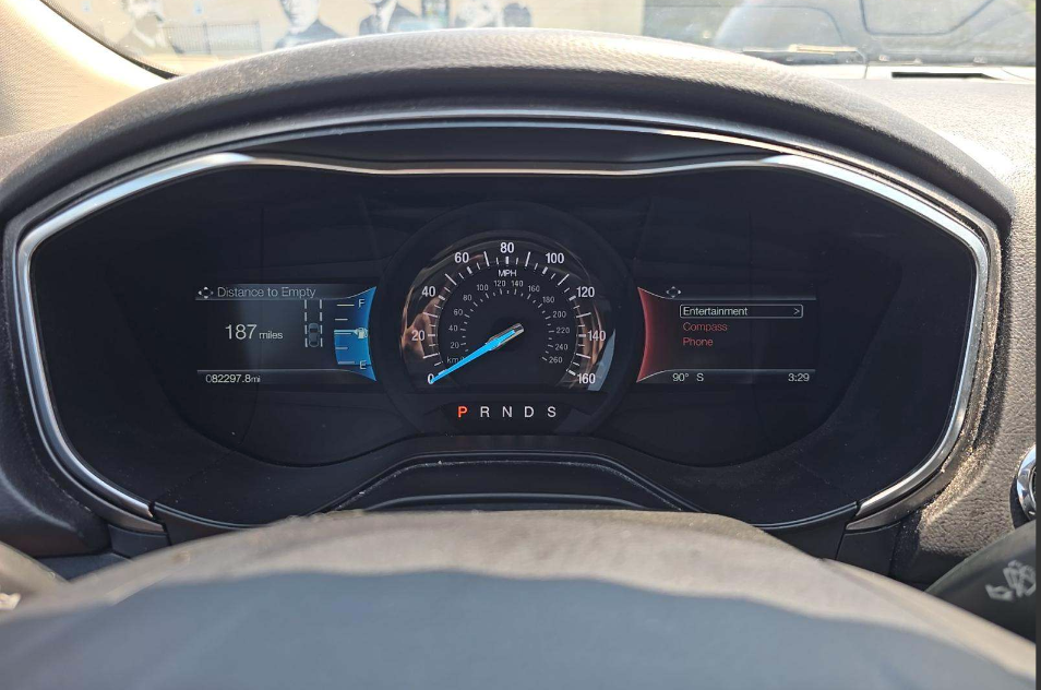 2020 Ford Fusion SE