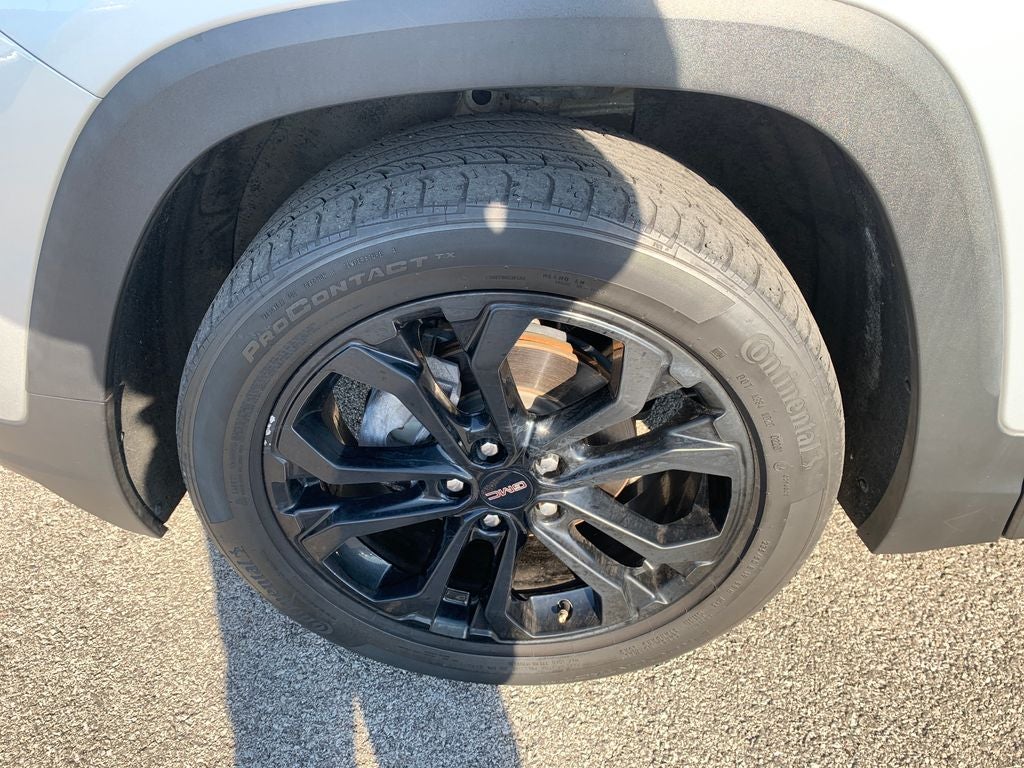 Used 2022 GMC Terrain SLE with VIN 3GKALTEV8NL215450 for sale in Woodville, OH