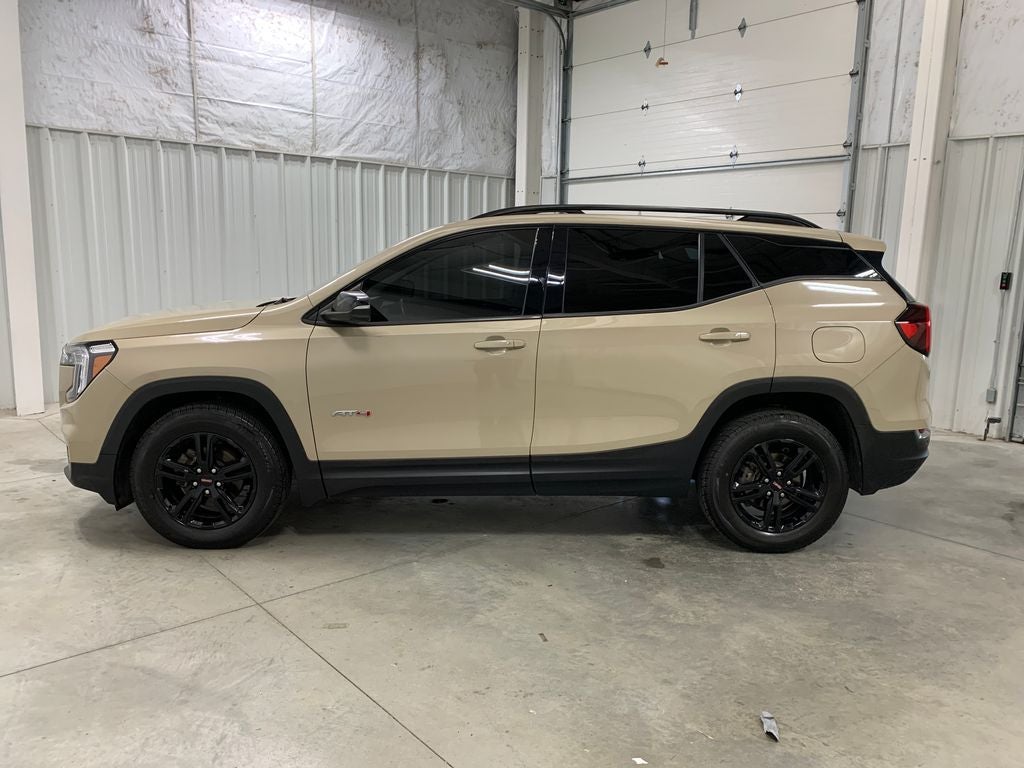 2022 GMC Terrain AT4