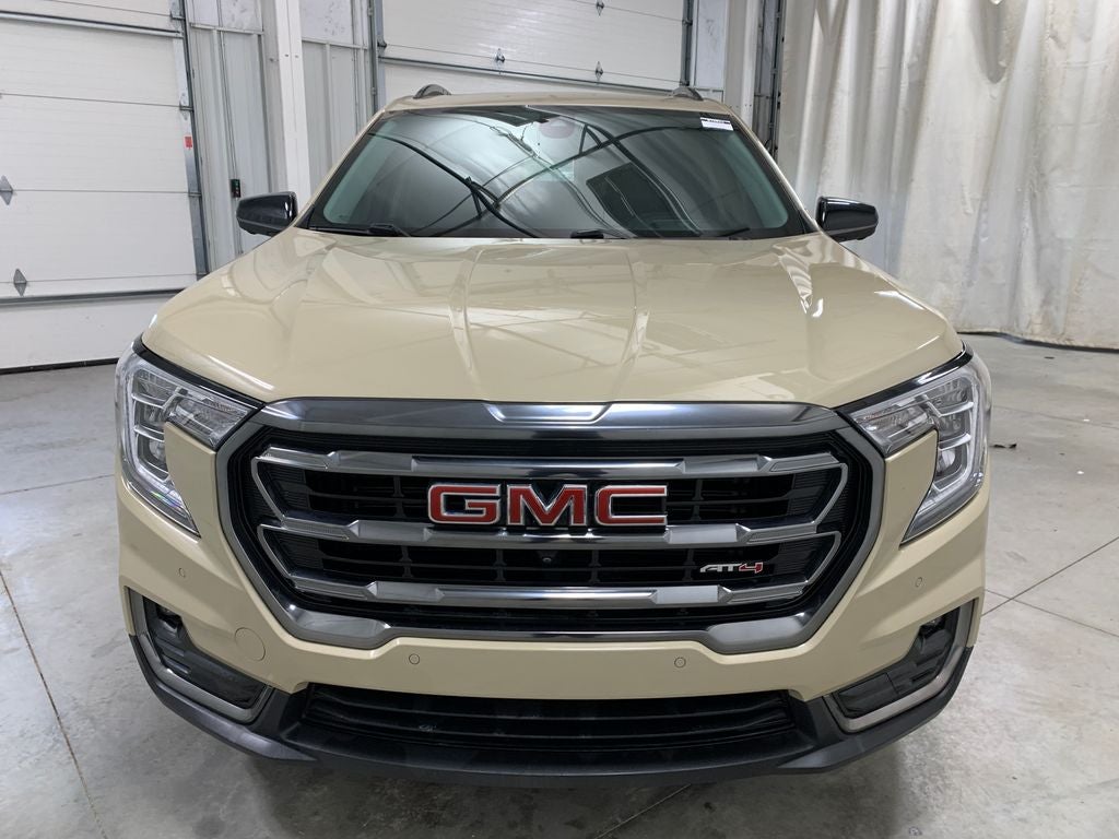 2022 GMC Terrain AT4