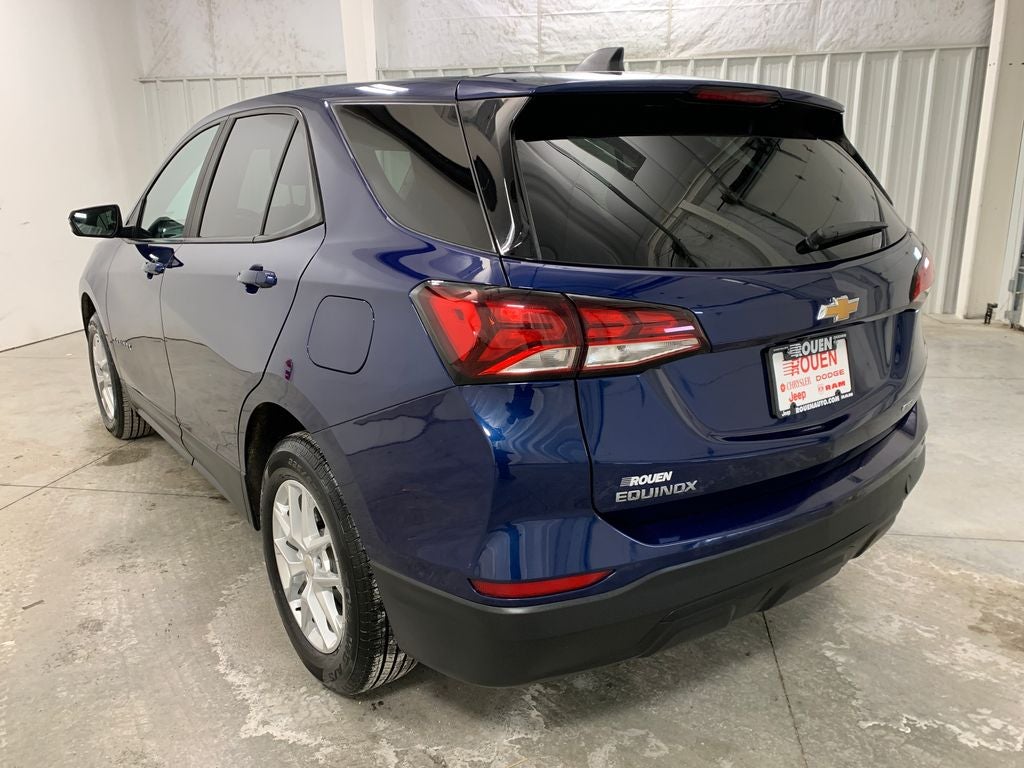 2023 Chevrolet Equinox LS